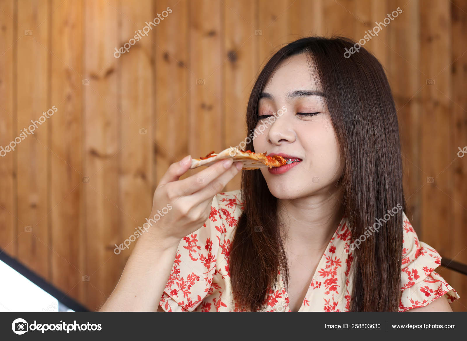 yummy asian girl